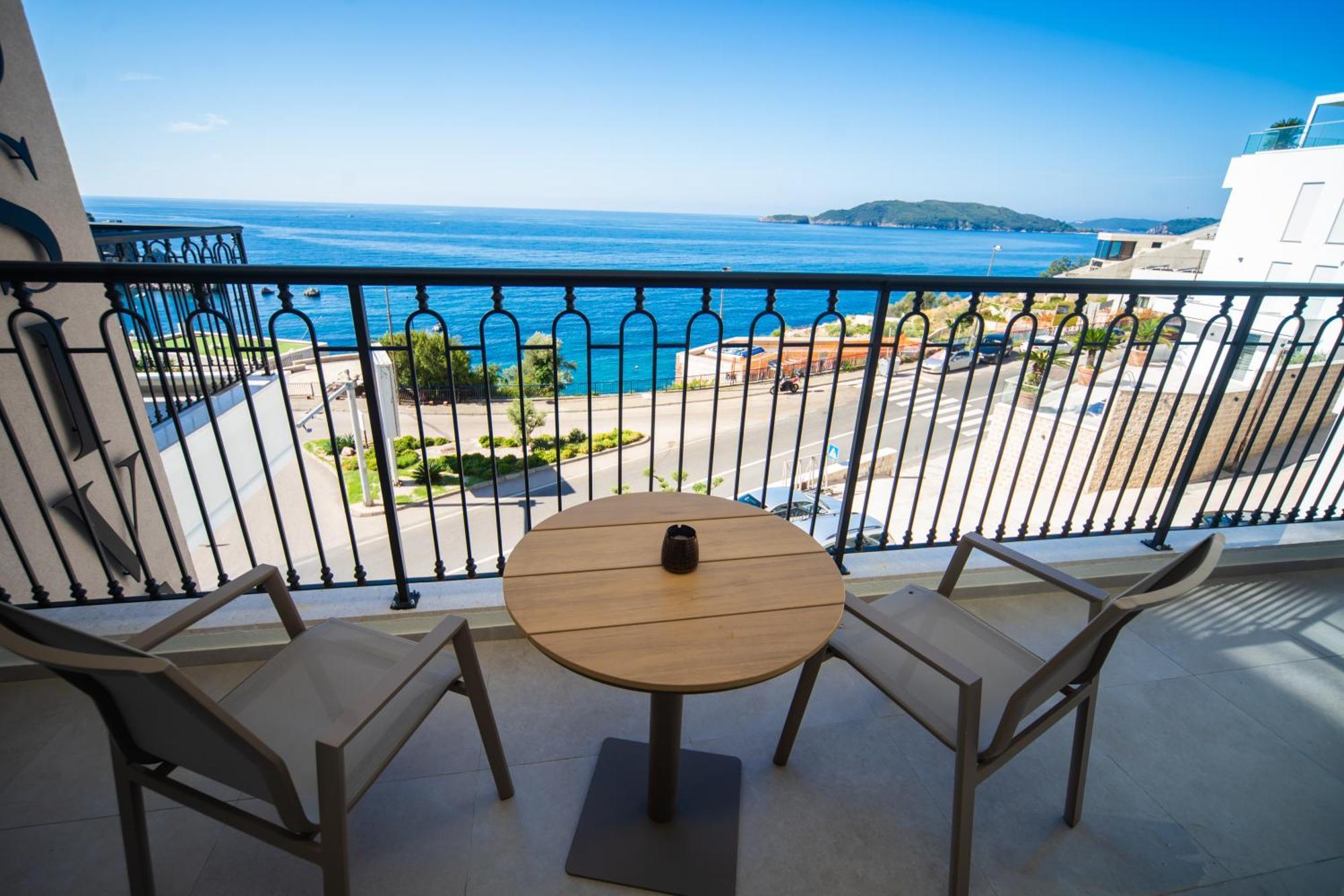 Exclusive Hotel Будва Екстер'єр фото