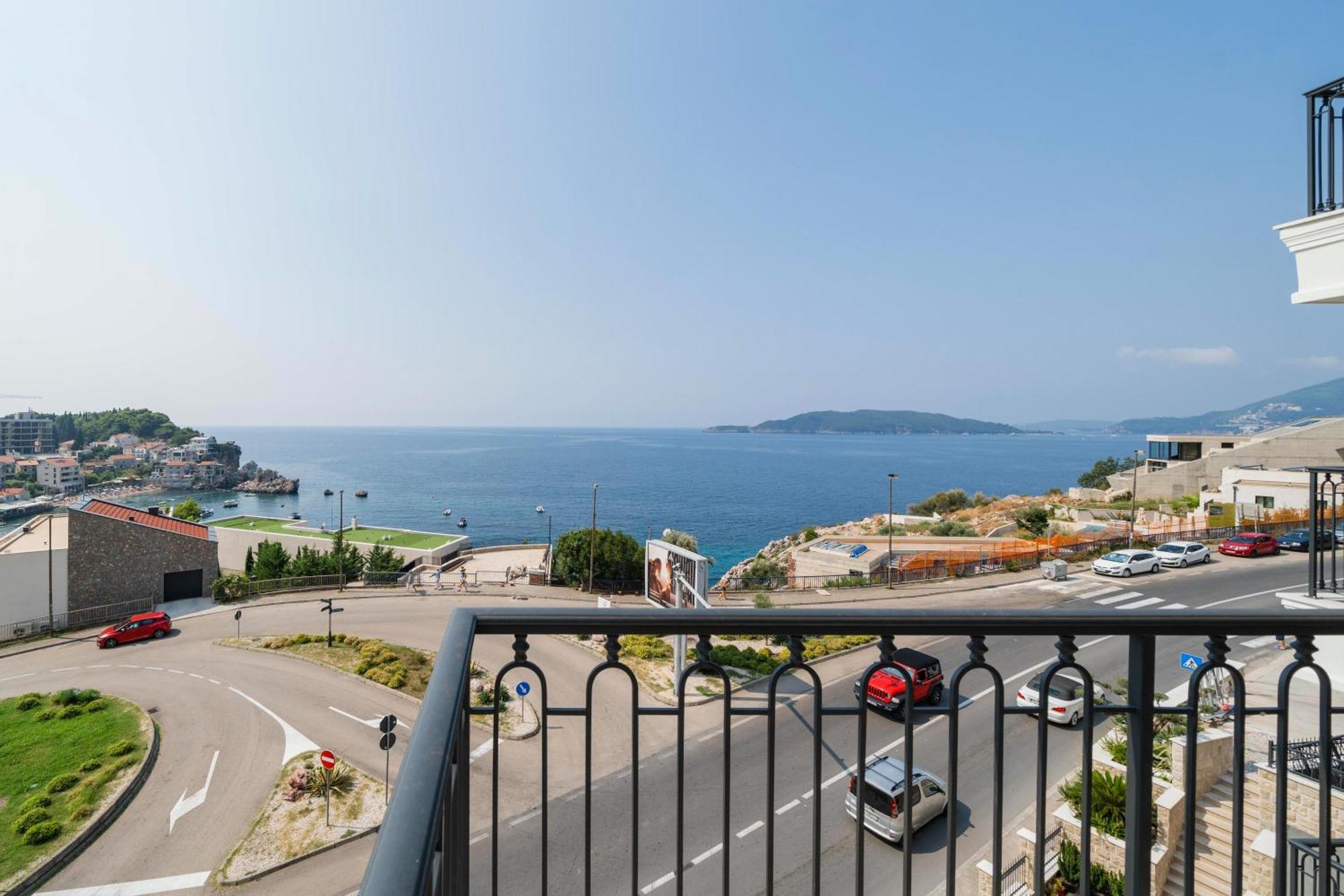 Exclusive Hotel Будва Екстер'єр фото