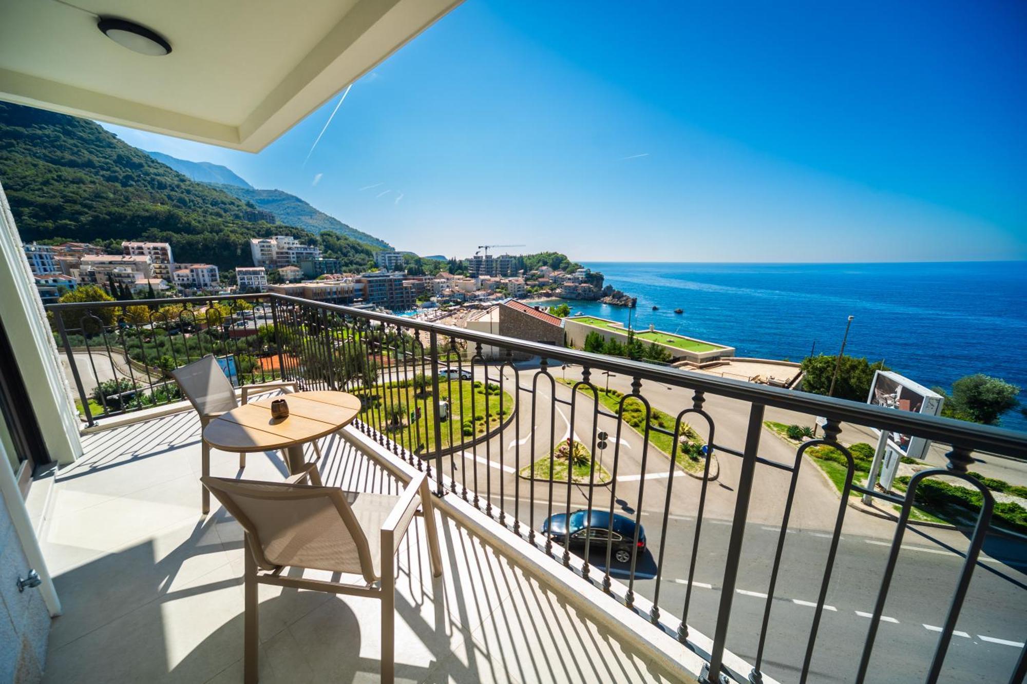 Exclusive Hotel Будва Екстер'єр фото